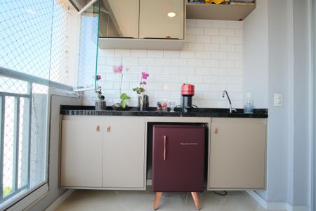 Apartamento à venda com 66m², 2 quartos e 1 vagaVaranda