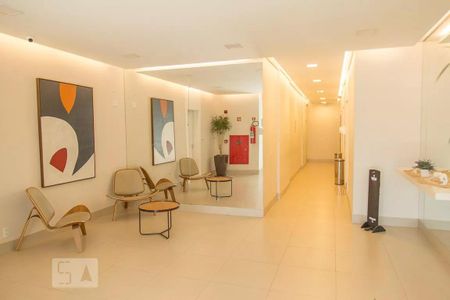 Apartamento à venda com 66m², 2 quartos e 1 vagaÁrea comum