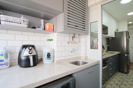 Apartamento à venda com 66m², 2 quartos e 1 vagaÁrea de Serviço