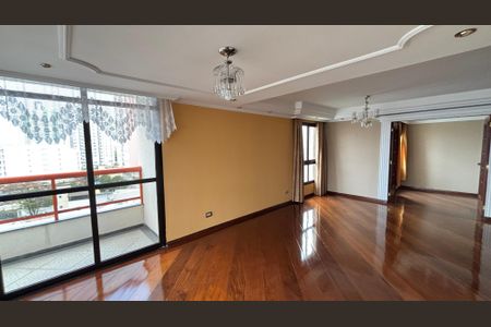 Apartamento à venda com 180m², 3 quartos e 2 vagasSala