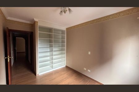 Apartamento à venda com 180m², 3 quartos e 2 vagasQuarto 2