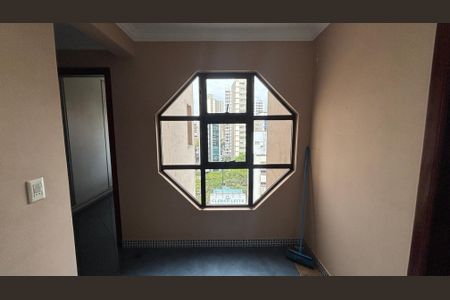 Apartamento à venda com 180m², 3 quartos e 2 vagasÁrea de Serviço