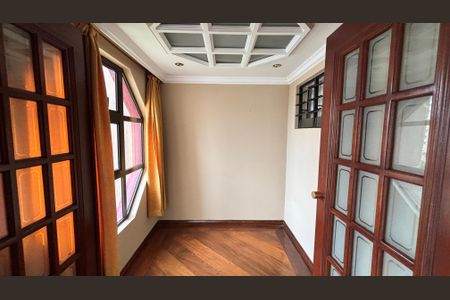 Apartamento à venda com 180m², 3 quartos e 2 vagasEscritório