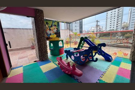 Apartamento à venda com 180m², 3 quartos e 2 vagasÁrea comum