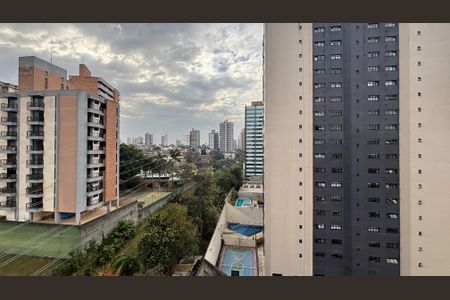 Apartamento à venda com 180m², 3 quartos e 2 vagasQuarto 2 Vista