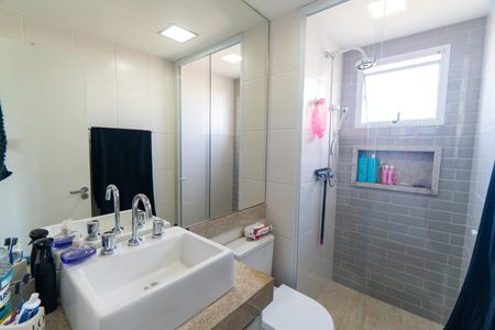 Apartamento para alugar com 100m², 2 quartos e 1 vagaBanheiro da Suíte