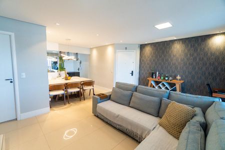 Apartamento para alugar com 100m², 2 quartos e 1 vagaSala