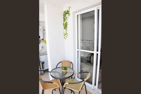 Apartamento à venda com 54m², 2 quartos e 1 vaga Apartamento à venda com 54m², 2 quartos e 1 vagaVaranda da Sala