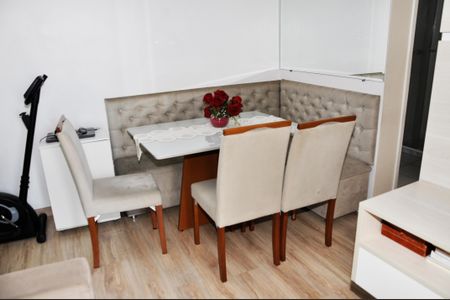 Sala  de apartamento à venda com 2 quartos, 54m² em Vila Siqueira (zona Norte), São Paulo