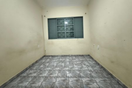 Casa para alugar com 300m², 2 quartos e 4 vagasQuarto 2