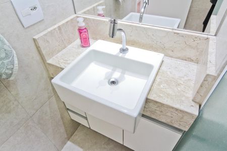 Apartamento para alugar com 58m², 3 quartos e 1 vagaBanheiro