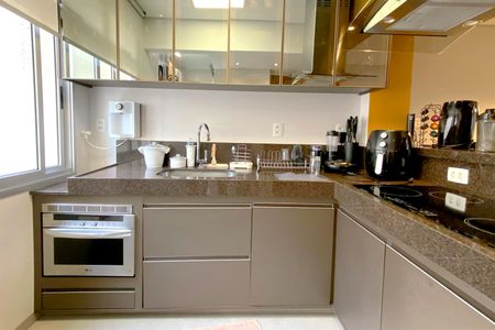 Apartamento à venda com 88m², 2 quartos e sem vaga Apartamento à venda com 88m², 2 quartos e sem vagaCozinha