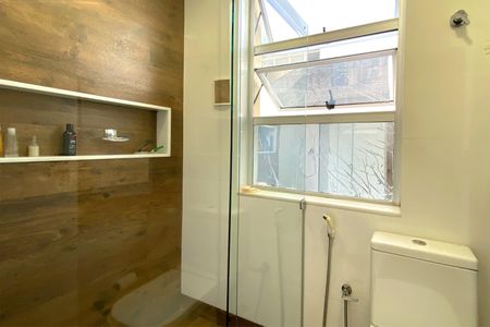 Apartamento à venda com 88m², 2 quartos e sem vaga Apartamento à venda com 88m², 2 quartos e sem vagaBanheiro