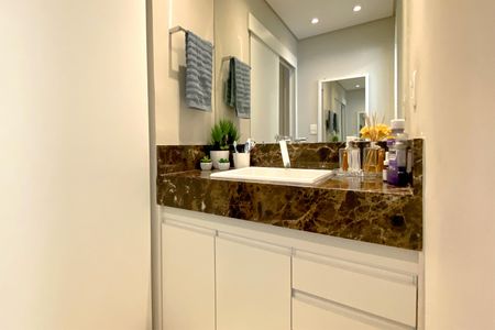 Apartamento à venda com 88m², 2 quartos e sem vaga Apartamento à venda com 88m², 2 quartos e sem vagaBanheiro