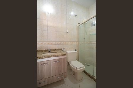 Casa para alugar com 251m², 3 quartos e sem vagaBanheiro da Suíte 