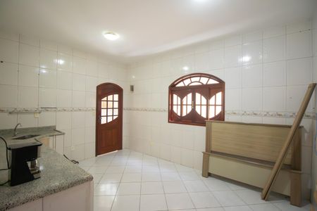 Casa para alugar com 251m², 3 quartos e sem vagaCozinha