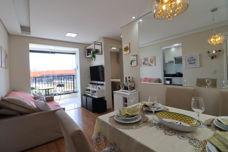 Sala de apartamento à venda com 2 quartos, 48m² em Vila Yolanda, Osasco