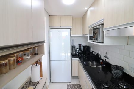 Apartamento à venda com 48m², 2 quartos e 1 vagaCozinha e Área de Serviço