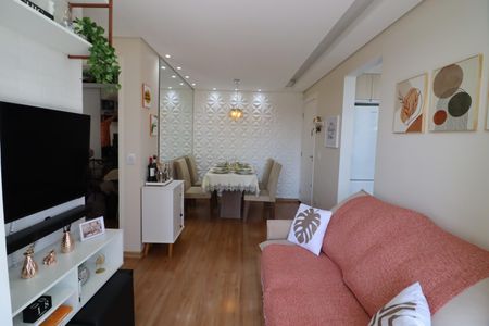 Sala de apartamento à venda com 2 quartos, 48m² em Vila Yolanda, Osasco