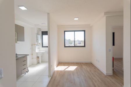 Sala de apartamento para alugar com 2 quartos, 44m² em Jardim Ipaussurama, Campinas