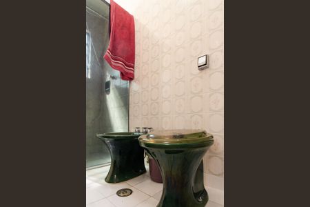 Casa à venda com 200m², 3 quartos e 1 vagaBanheiro 2