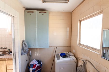 Casa à venda com 200m², 3 quartos e 1 vagaÁrea de Serviço