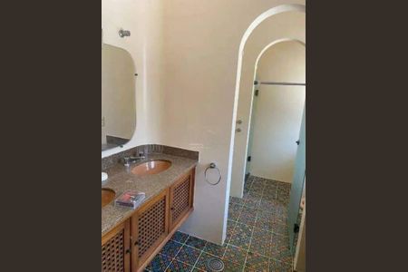 Casa à venda com 594m², 4 quartos e 4 vagas