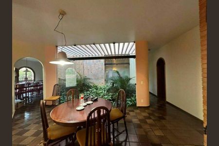 Casa à venda com 4 quartos, 594m² em Vila Dayse, São Bernardo do Campo