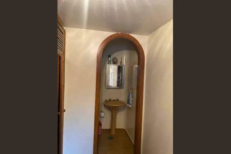 Casa à venda com 594m², 4 quartos e 4 vagas