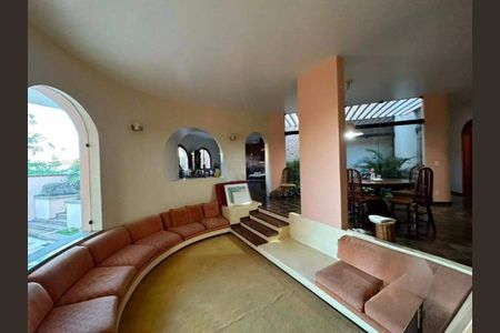 Casa à venda com 4 quartos, 594m² em Vila Dayse, São Bernardo do Campo