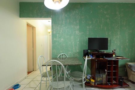 Sala de apartamento à venda com 2 quartos, 64m² em Jardim Sabará, Porto Alegre