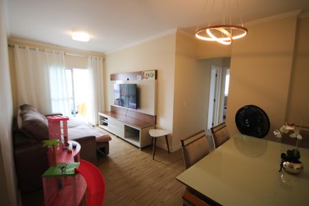 Sala de apartamento para alugar com 2 quartos, 75m² em Aviação, Praia Grande