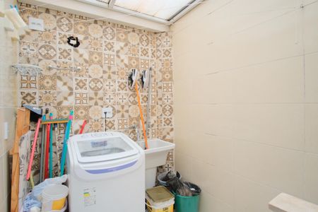 Casa de condomínio à venda com 163m², 3 quartos e 2 vagasÁrea de Serviço