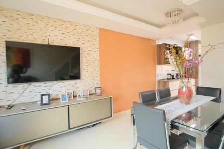 Sala de casa de condomínio à venda com 3 quartos, 163m² em Vila Aricanduva, São Paulo