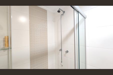 Apartamento para alugar com 167m², 3 quartos e 3 vagas Apartamento para alugar com 167m², 3 quartos e 3 vagasBanheiro da Suíte 1