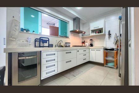 Apartamento para alugar com 167m², 3 quartos e 3 vagas Apartamento para alugar com 167m², 3 quartos e 3 vagasCozinha