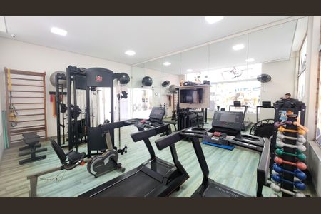 Apartamento para alugar com 167m², 3 quartos e 3 vagas Apartamento para alugar com 167m², 3 quartos e 3 vagasÁrea comum - Academia