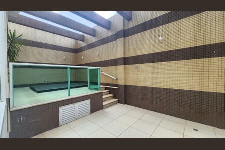 Apartamento para alugar com 167m², 3 quartos e 3 vagas Apartamento para alugar com 167m², 3 quartos e 3 vagasSpa