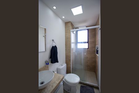 Apartamento para alugar com 55m², 2 quartos e 2 vagasBanheiro