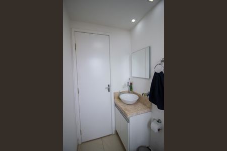 Apartamento para alugar com 55m², 2 quartos e 2 vagasBanheiro