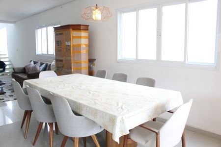 Sala de casa de condomínio para alugar com 3 quartos, 330m² em Jardim Santa Izabel, Cotia