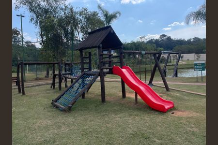 Casa de condomínio para alugar com 330m², 3 quartos e 4 vagasÁrea comum - Playground