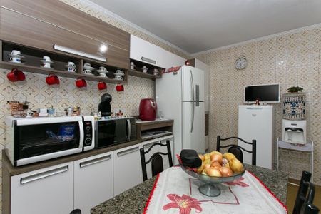 Casa à venda com 138m², 3 quartos e 2 vagasCozinha