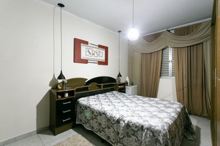 Casa à venda com 138m², 3 quartos e 2 vagasSuíte