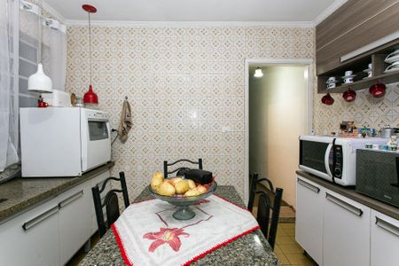 Casa à venda com 138m², 3 quartos e 2 vagasCozinha