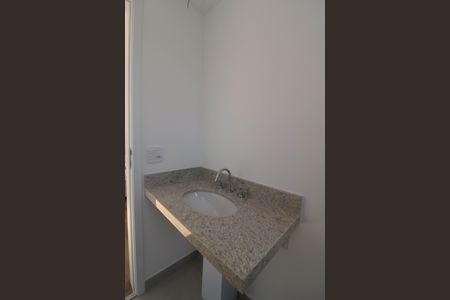 Apartamento à venda com 77m², 2 quartos e 1 vagaBanheiro da Suíte 2