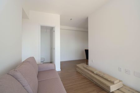 Sala de apartamento à venda com 2 quartos, 77m² em Pinheiros, São Paulo