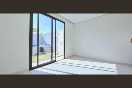 Casa à venda com 100m², 3 quartos e 2 vagas Casa à venda com 100m², 3 quartos e 2 vagasSuíte