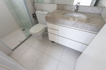 Apartamento à venda com 110m², 3 quartos e 3 vagas Apartamento à venda com 110m², 3 quartos e 3 vagasBanheiro da Suíte 2