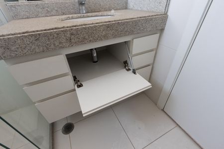 Apartamento à venda com 110m², 3 quartos e 3 vagas Apartamento à venda com 110m², 3 quartos e 3 vagasBanheiro da Suíte 3